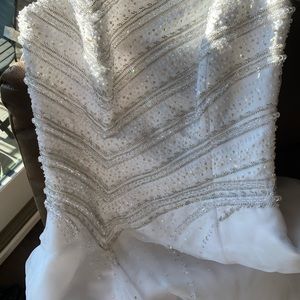 Maggie Sottero Wedding gown